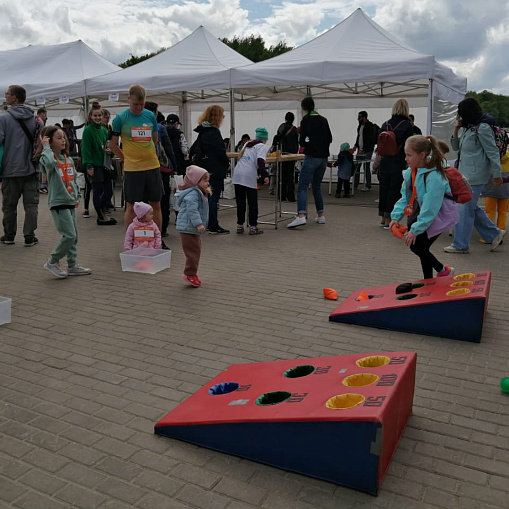 Благотворительный праздник "Зеленое солнце" в Измайловском парке